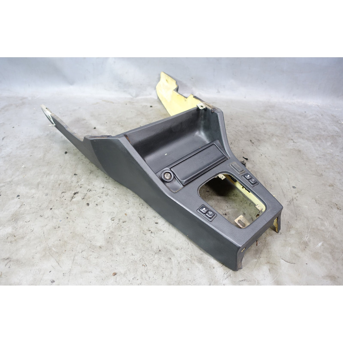 BMW E30 3-Series Coupe Front Storing Partition Console Electric Window Black OE