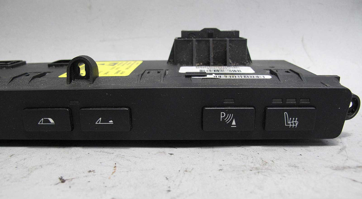 BMW E64 6-Series Convertible Early Front Center Console Switch Unit Heat PDC OEM