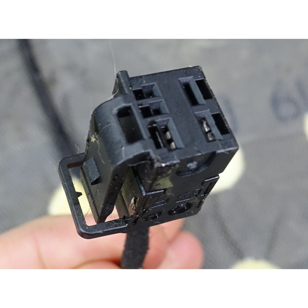 09-12 BMW E90 E91 3-Series Front Seat Bottom Black Leather Occupancy Sensor OEM