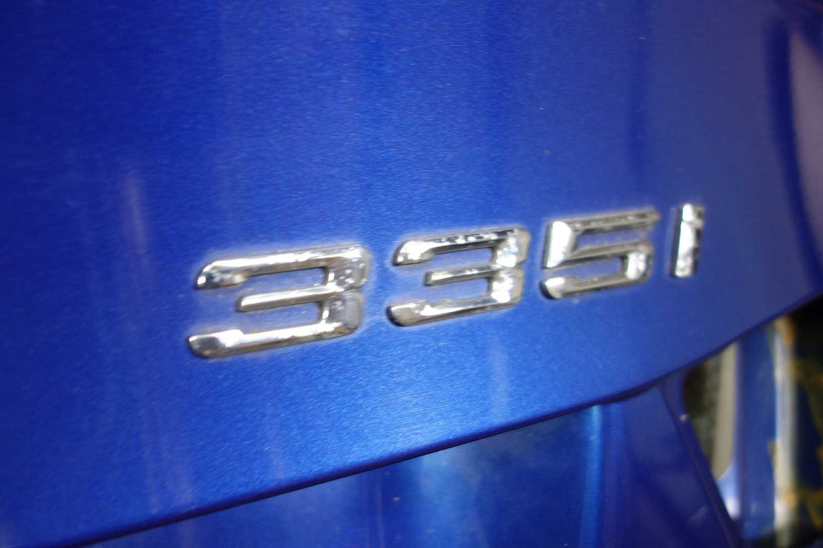 2009-2011 BMW E90 3-Series Sedan Late Rear Trunk Boot Deck Lid Le Mans Blue OEM