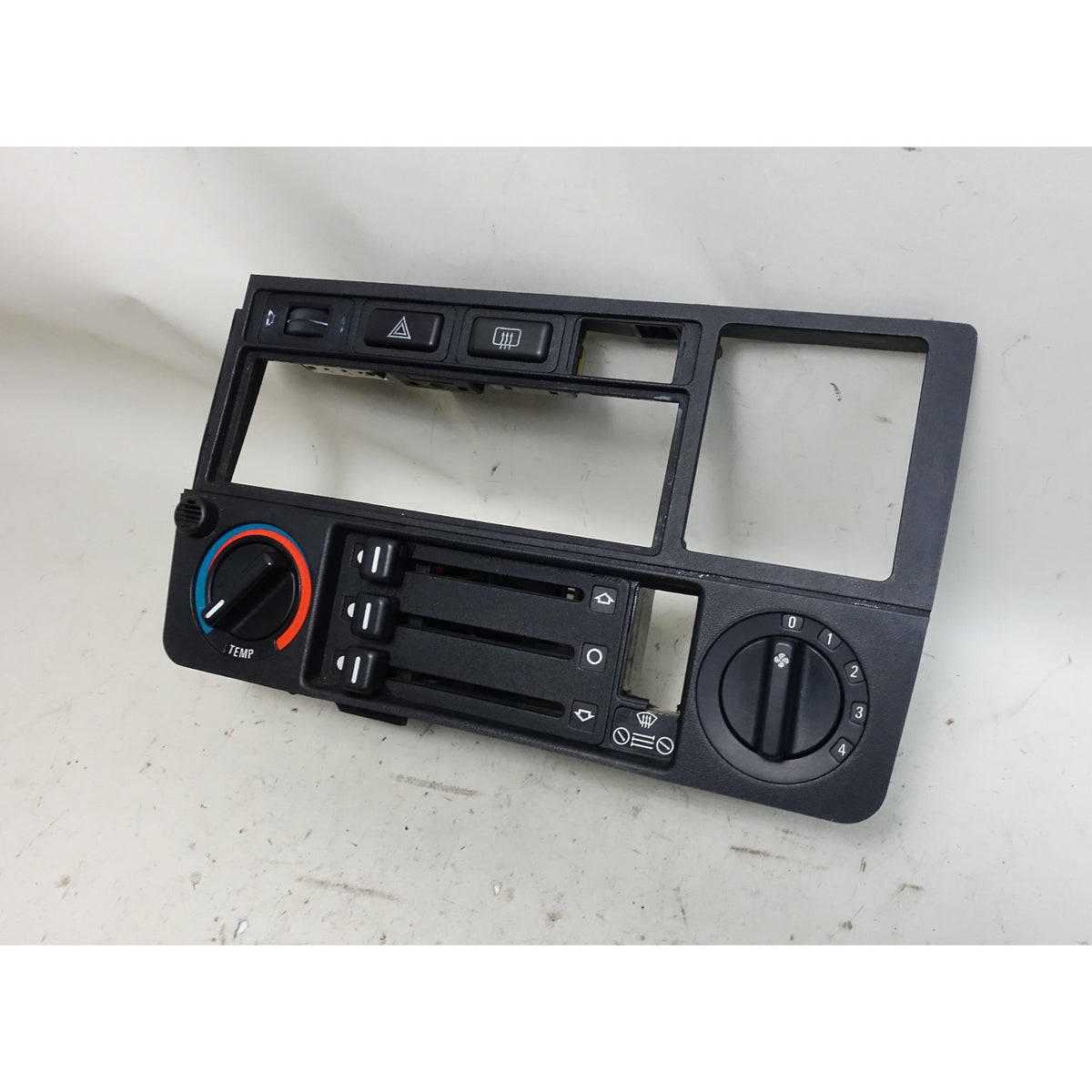 Damaged 1984-1991 BMW E30 Climate Control Radio Surround Trim Face Panel OE