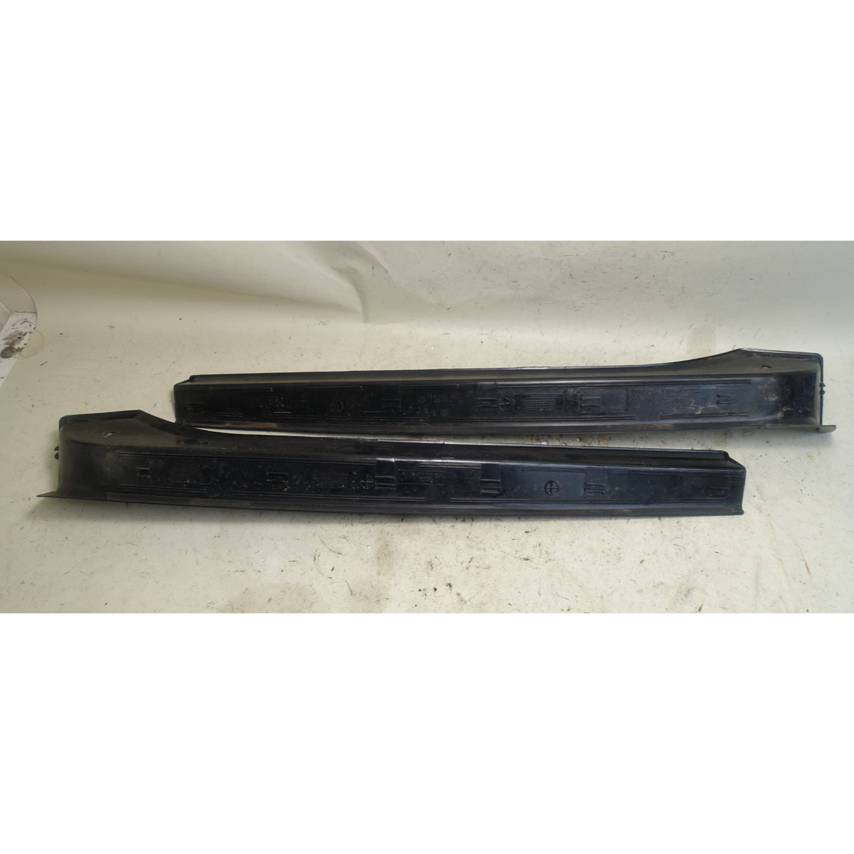 1996-2002 BMW Z3 Roadster Chrome Door Sill Cover Pair Left Right OEM