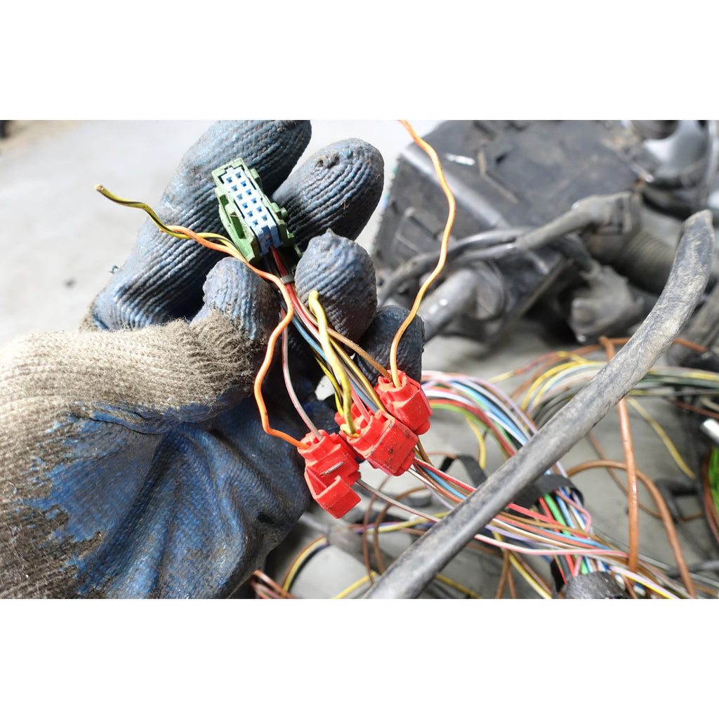 Damaged 1989 BMW E30 325ix AWD Main Body Wiring Harness ABS OEM
