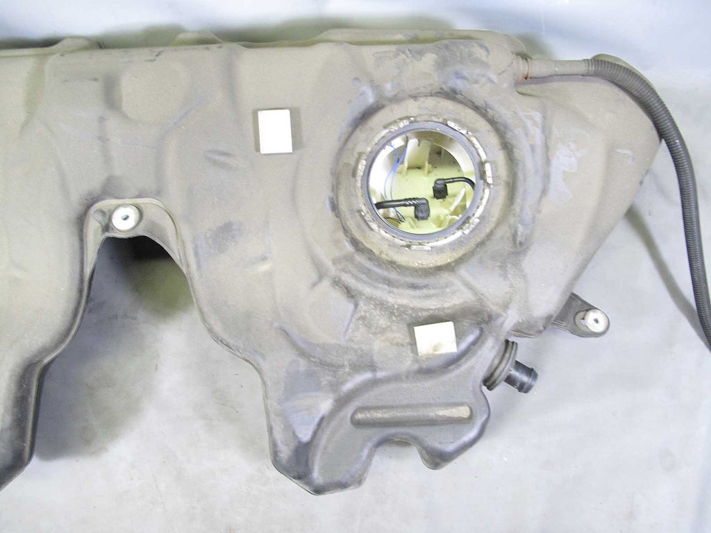 2011-2017 BMW F10 5-Series 6-Series Gas Fuel Supply Plastic Tank Reservoir USED