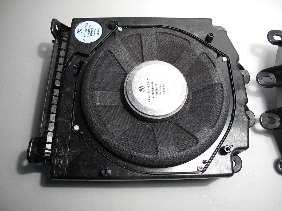 BMW E60 E63 5-Series Hi-Fi Subwoofer Speaker Pair L/R Base 2004–2010 OEM USED