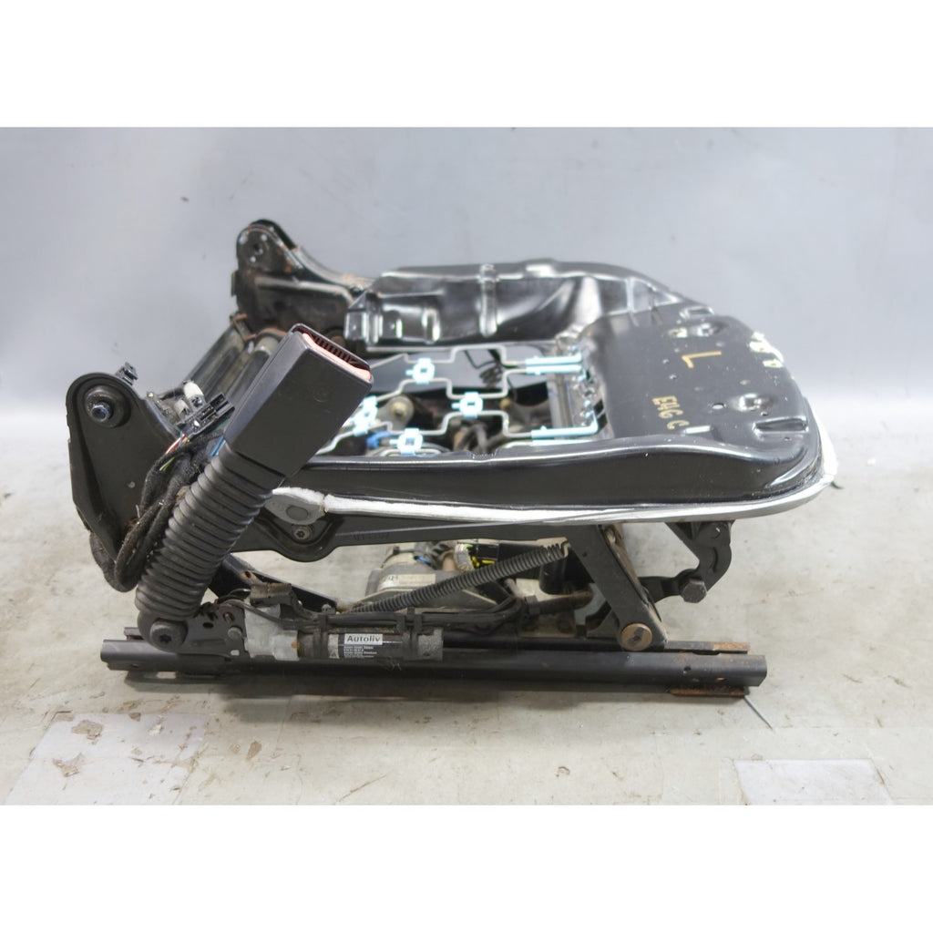 00-06 BMW E46 Convertible Left Front Basic Seat Rail Frame Base Electric OEM