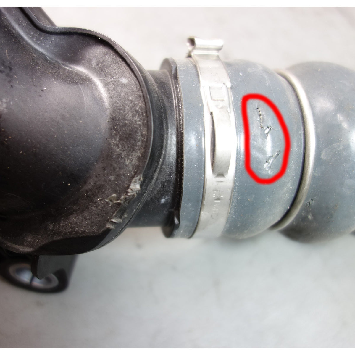 Damaged BMW X1 U11 X2 U10 B48 Intercooler to Turbo Charge Pipe 2023-2026 OEM