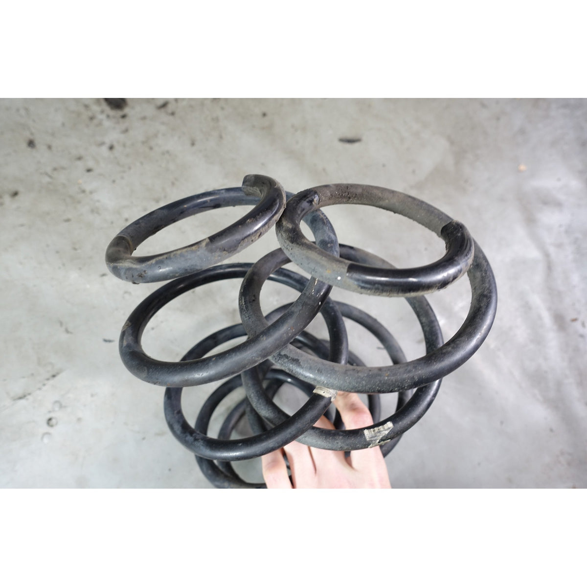 2011-2013 BMW E93 M3 Convertible Factory Front Coil Spring Pair Left Right OEM