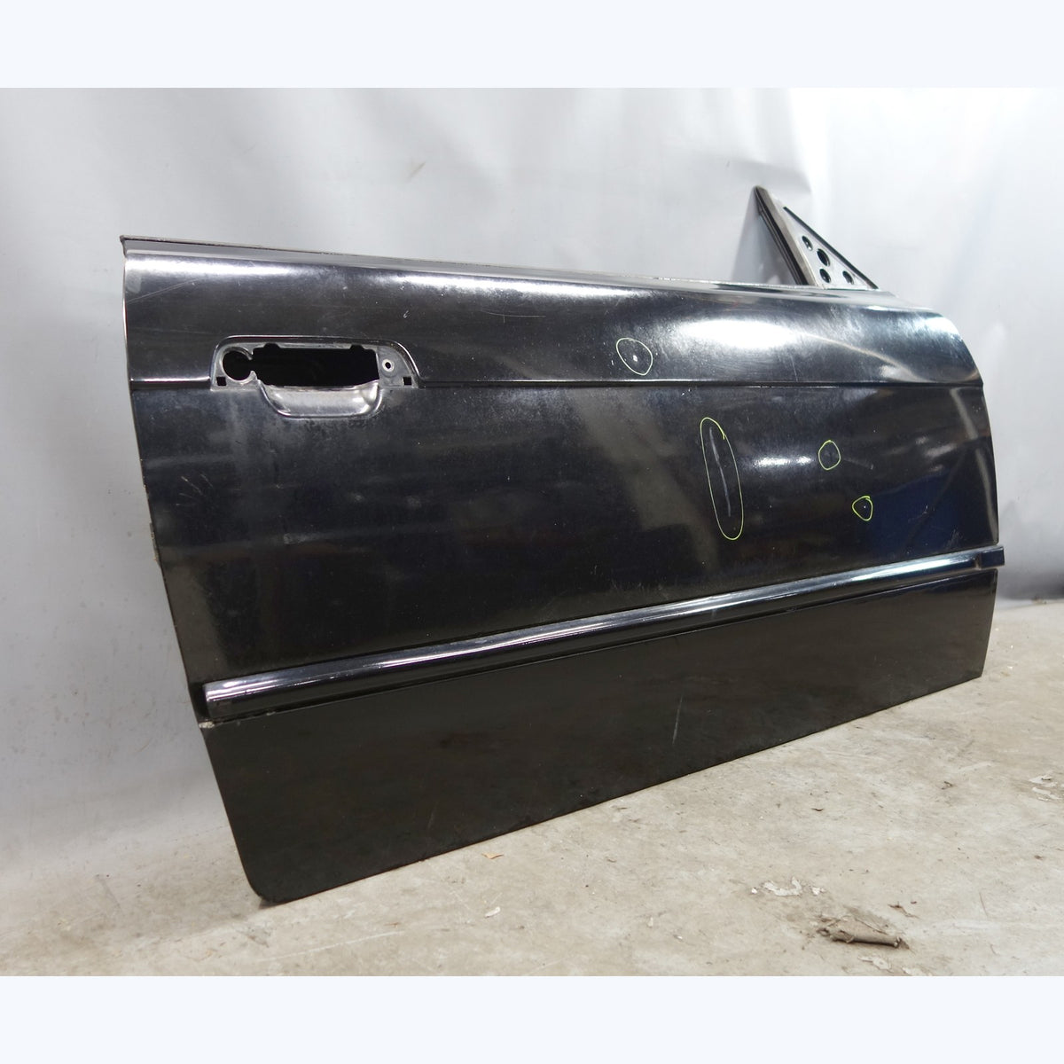 92-99 BMW E36 3-Series 2dr Coupe Cabrio Right Outside Door Shell Jet Black OEM
