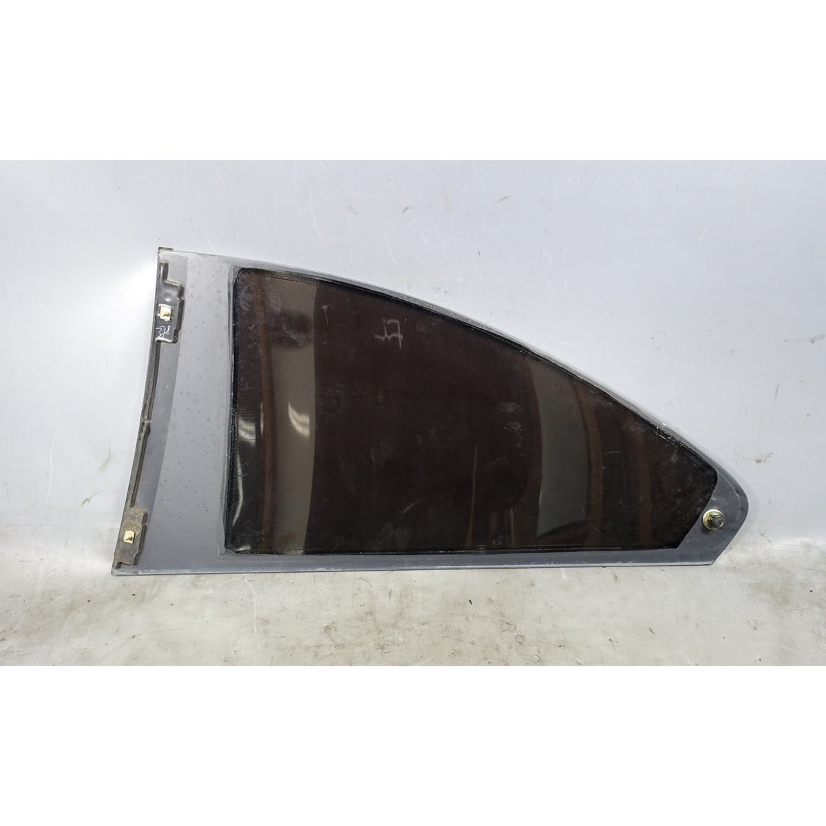 BMW E46 3-Series Right Rear Quarter Vent Window Glass 2000-2006 OEM