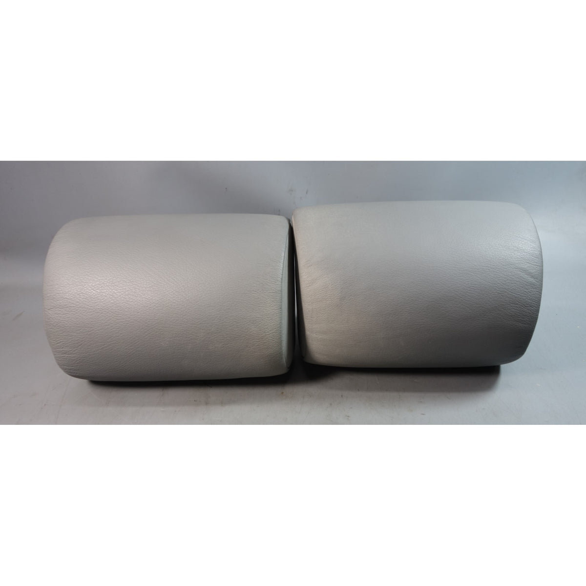 99-03 BMW E39 5-Series Touring Wagon Rear Seat Headrest Set Grey Leather OEM