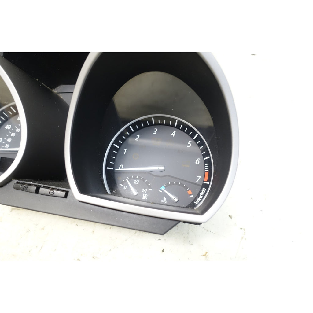2003-2005 BMW Z4 E85 Instrument Cluster Speedometer MPH Auto Trans OEM