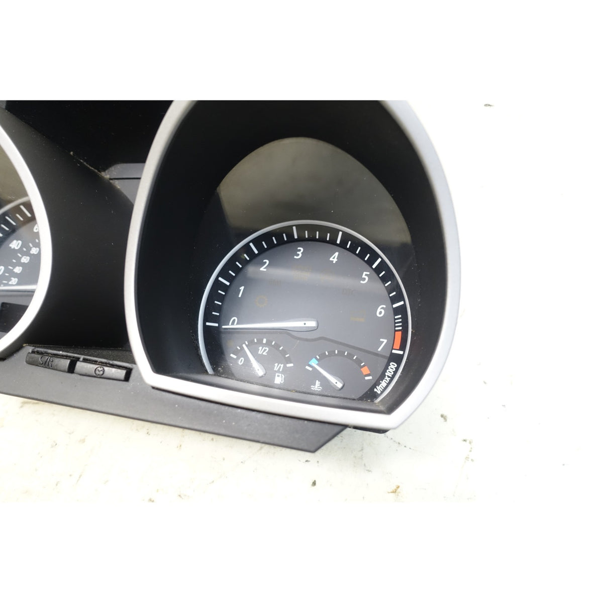 2003-2005 BMW Z4 E85 Instrument Cluster Speedometer MPH Auto Trans OEM