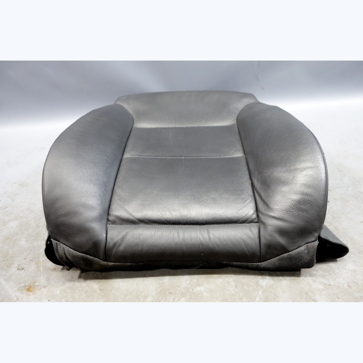 2004-2010 BMW E60 5-Series E61 Front Seat Back Rest Pad Black Leather Heated OE
