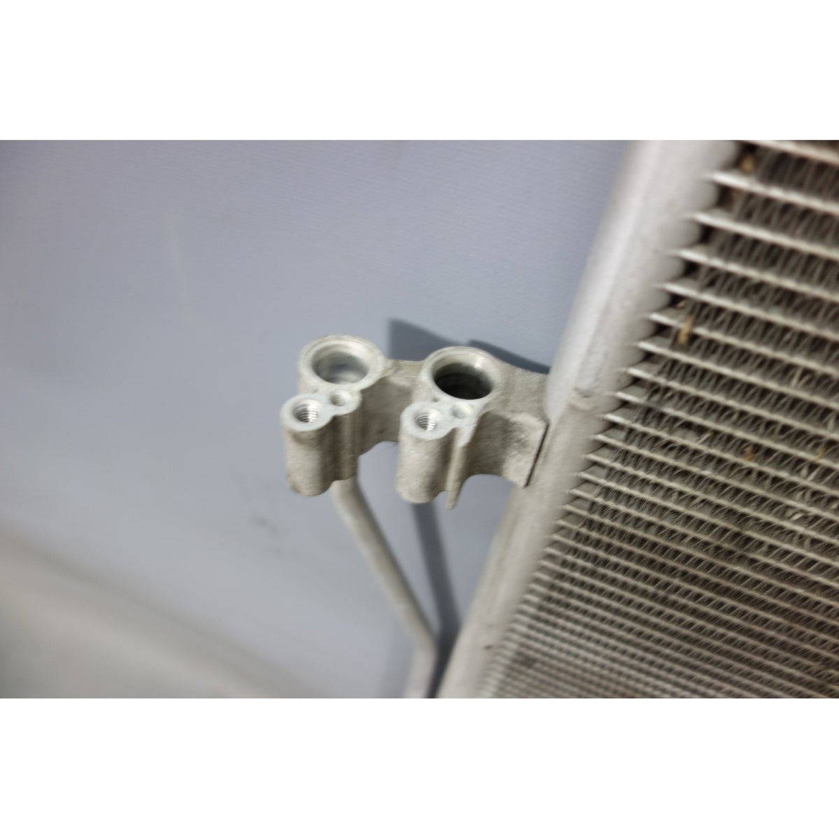 2009-2013 BMW F01 F02 7-Series Factory Air Conditioning Condenser Radiator Early