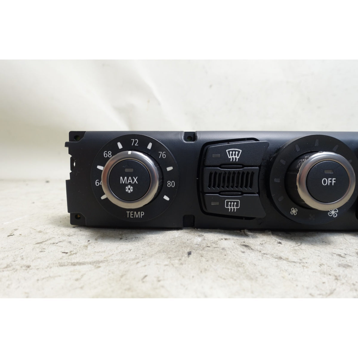 Damaged 2005 BMW E60 5-Series E63 Climate Automatic AC Control Unit OEM