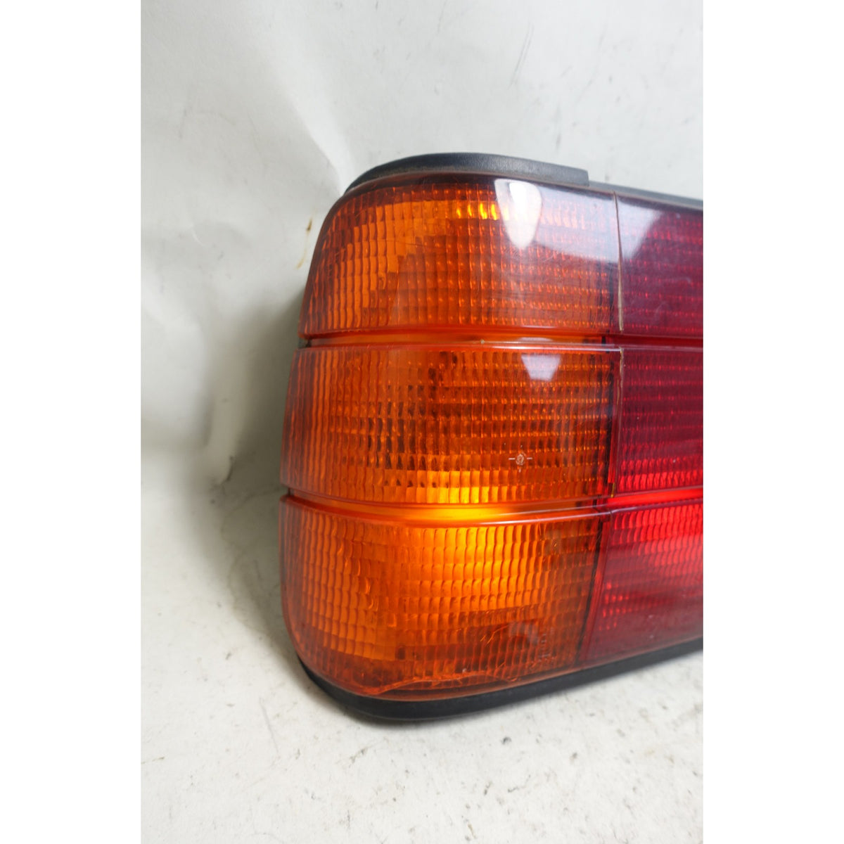 Damaged 88-92 BMW E30 Left Driver Tail Light Lamp Housing w Bulb Tray OEM