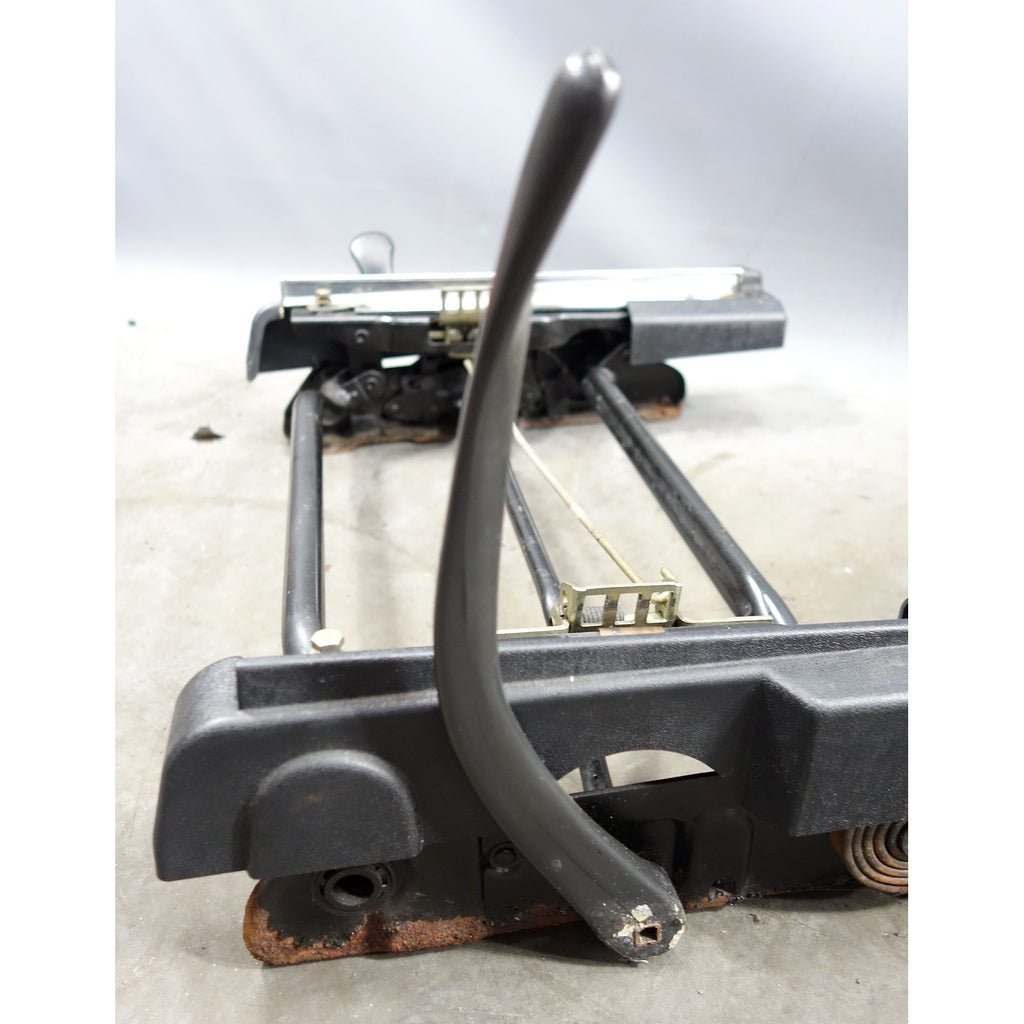 1978-1979 BMW E23 733i Early 7-Series Front Left Drivers Manual Seat Rail OEM