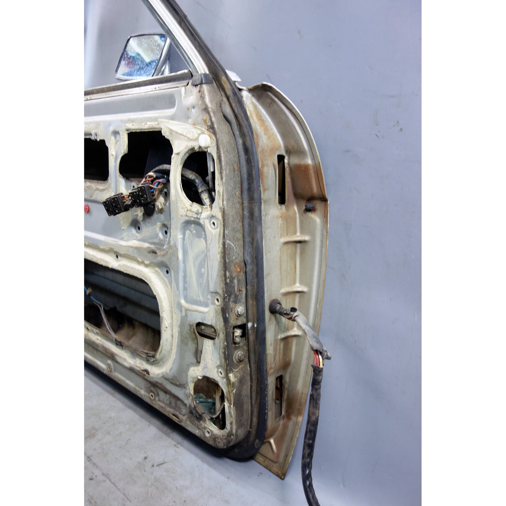 1969-1976 BMW E3 2500 2800 3.0S Bavaria Left Front Door Shell Polaris Silver OEM