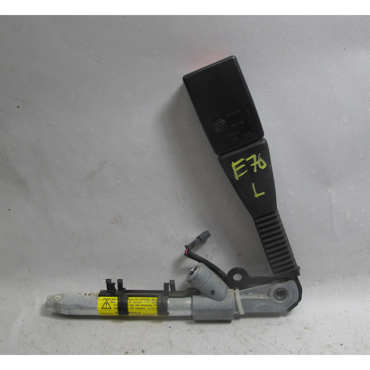 2007-2013 BMW E70 X5 X6 Lower Left Front Drivers Seat Belt Buckle Genuine OEM