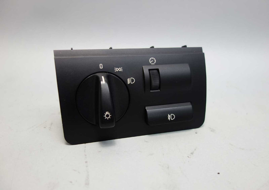 2000-2006 BMW E53 X5 SAV Standard Headlight Switch Control Knob OEM