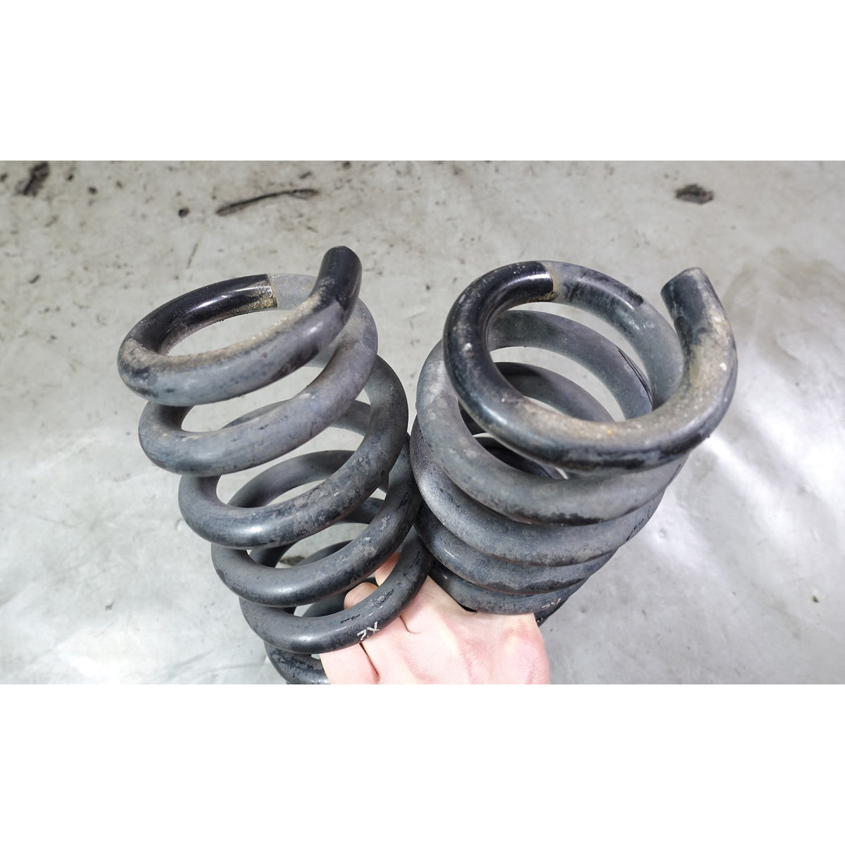 BMW E90 E92 M3 ///M X2 Factory Rear Axle Coil Spring Pair Left Right USED OE