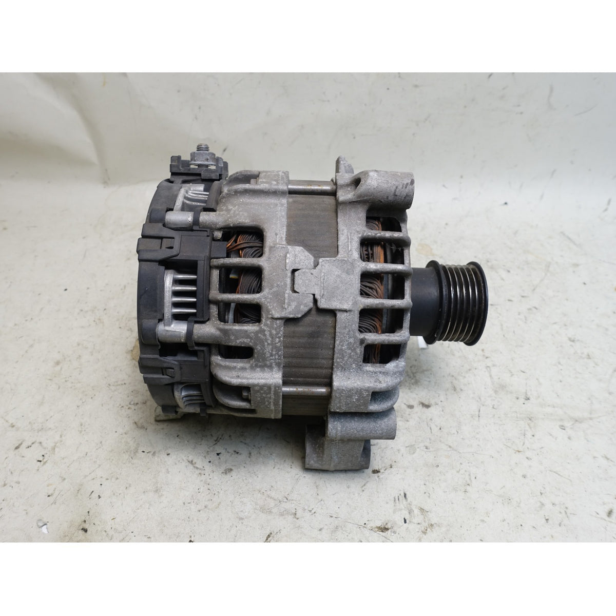 Damaged 2016-2020 BMW G30 540i F30 340i B58 180 Amp Alternator Factory OEM