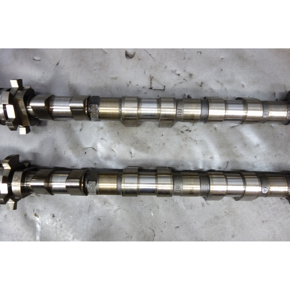 2008-2013 BMW E90 M3 S65 4.0L V8 Bank 2 Left Intake Camshaft Timing Gear