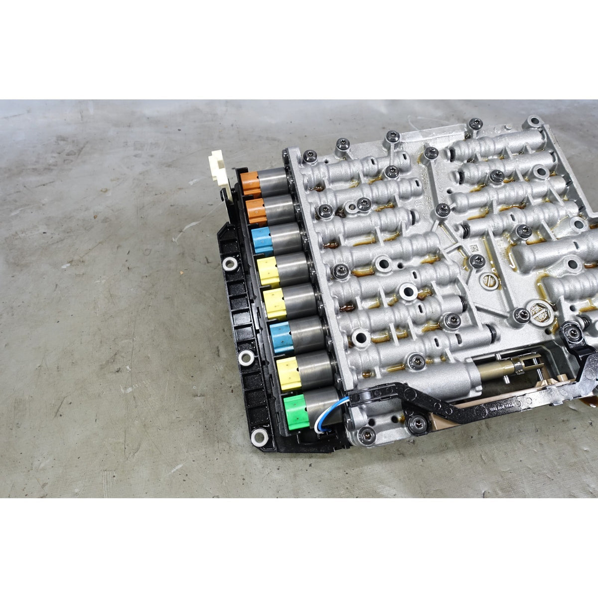 BMW E60 550i E63 650i E70 35d Automatic Mechatronics Valve Body 2007-2013 OEM