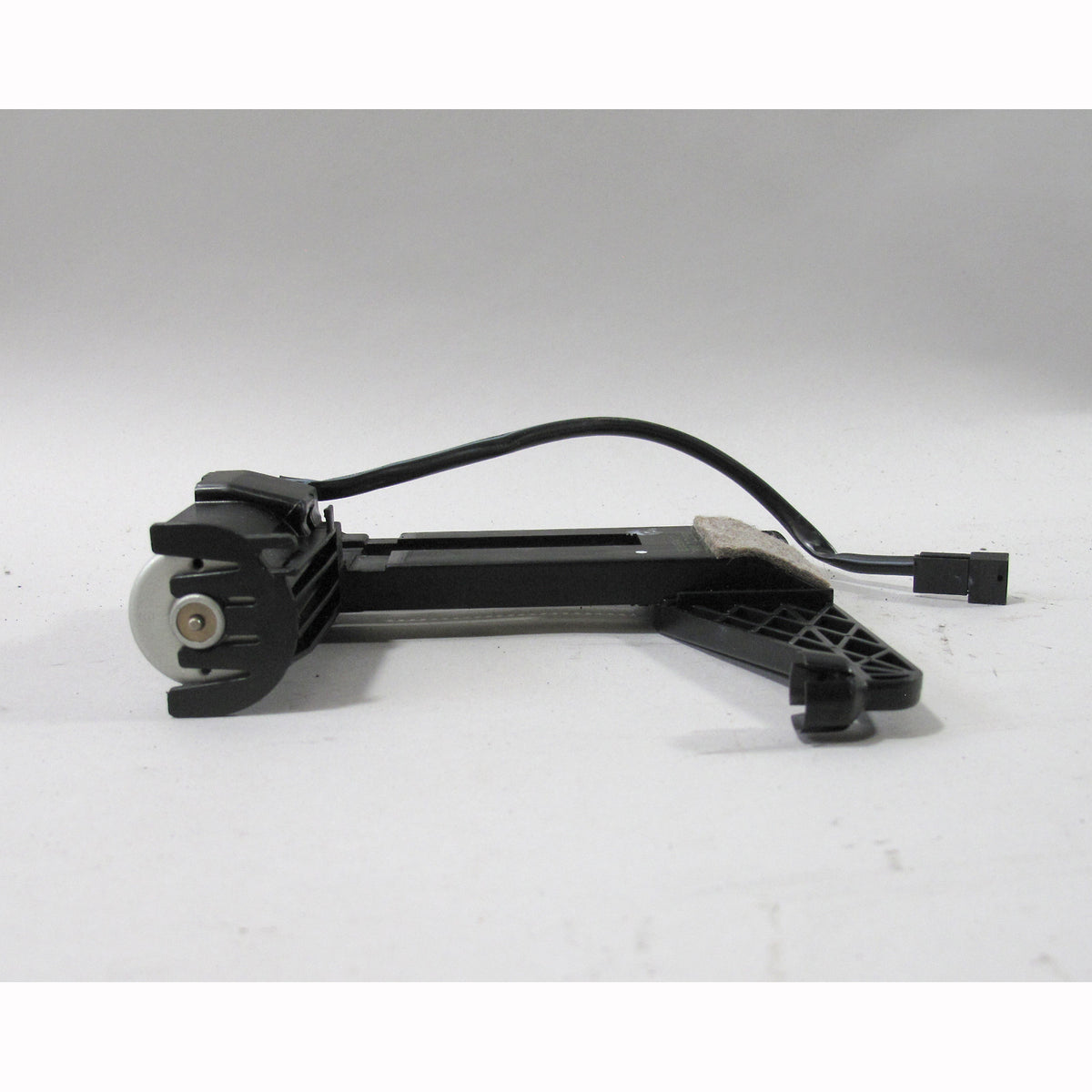 2004-2007 BMW E60 E65 E70 Right Front Seat Headrest Adjustment Motor 7121095