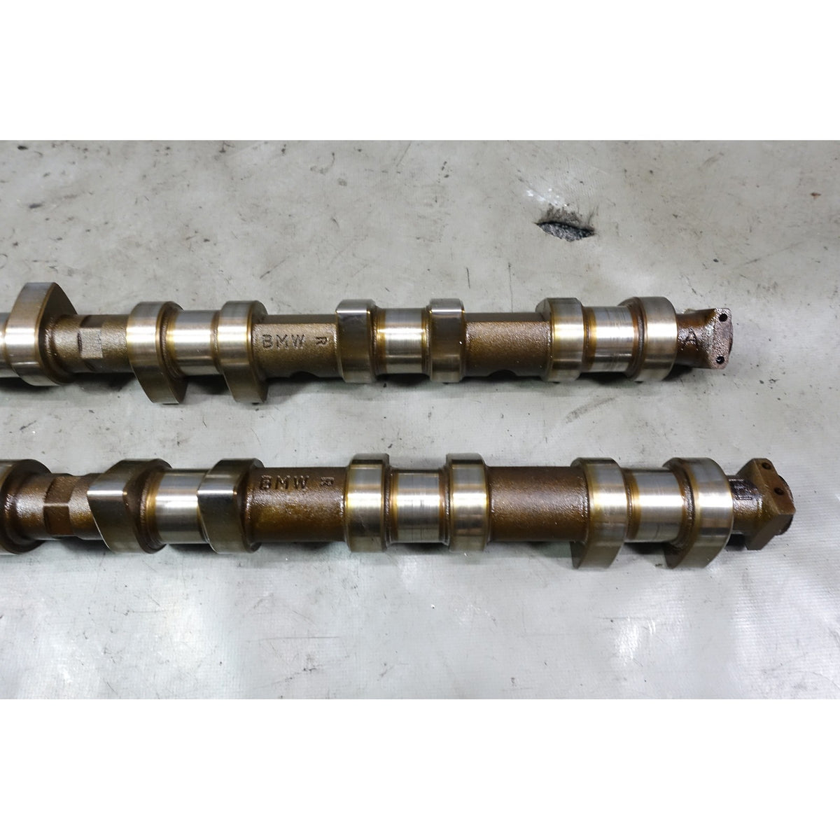 1996-1999 BMW M52 6-Cylinder Timing Camshaft Set Intake Exhaust Z3 E39 OE