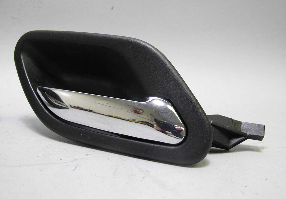 BMW E39 5-Series E38 Interior Door Handle Pair Left Right Chrome 1995-2001 USED