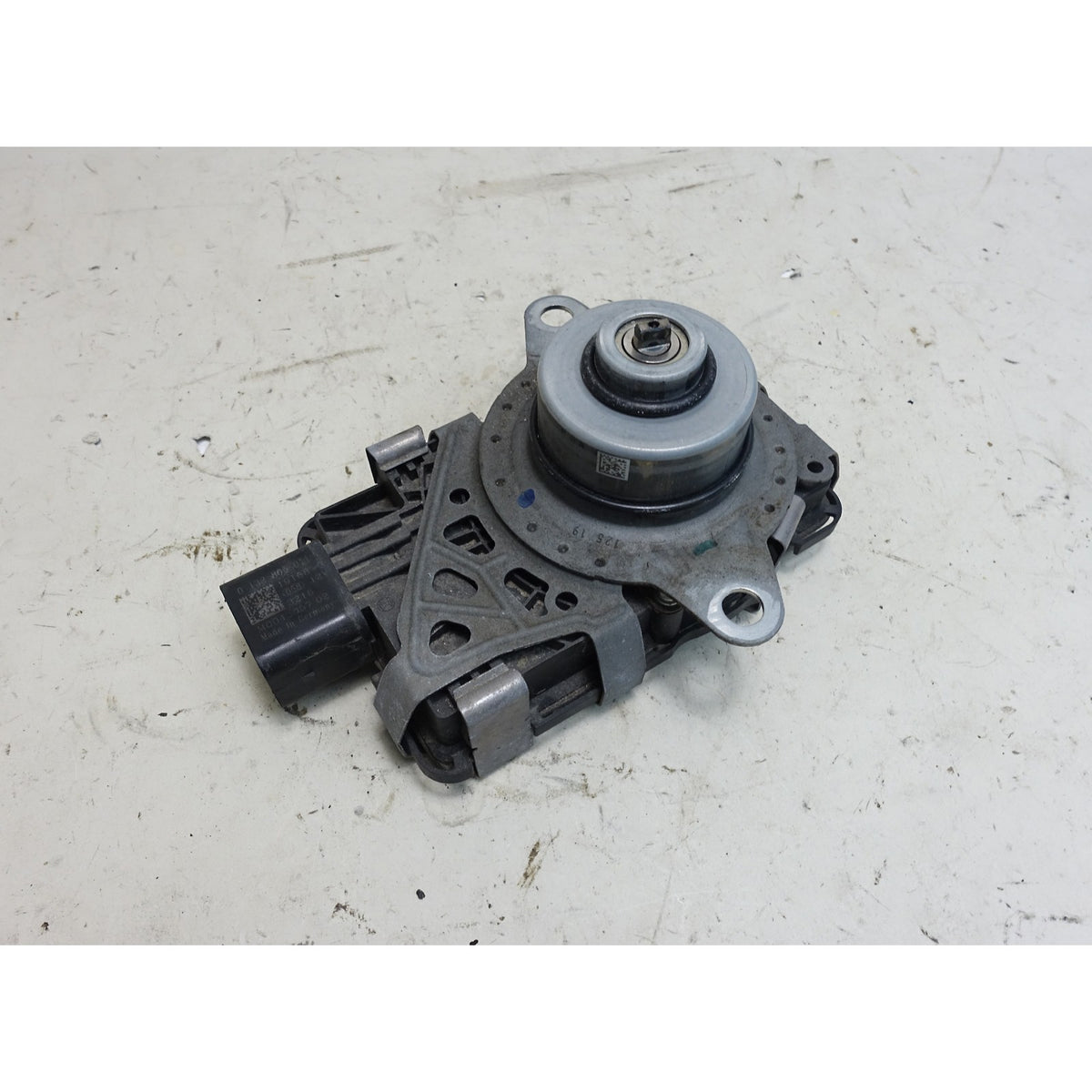 2018-2022 BMW G20 3-Series G05 X5 Electric Transfer Case Longitudinal Motor OEM