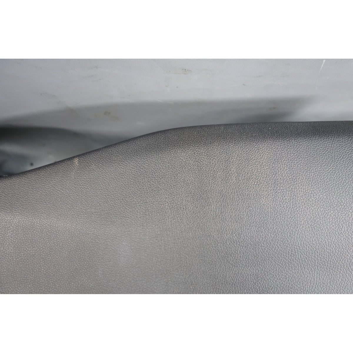 Damaged 2017-2023 BMW G30 5-Series Front Center Console Shell Black Sensatec OEM
