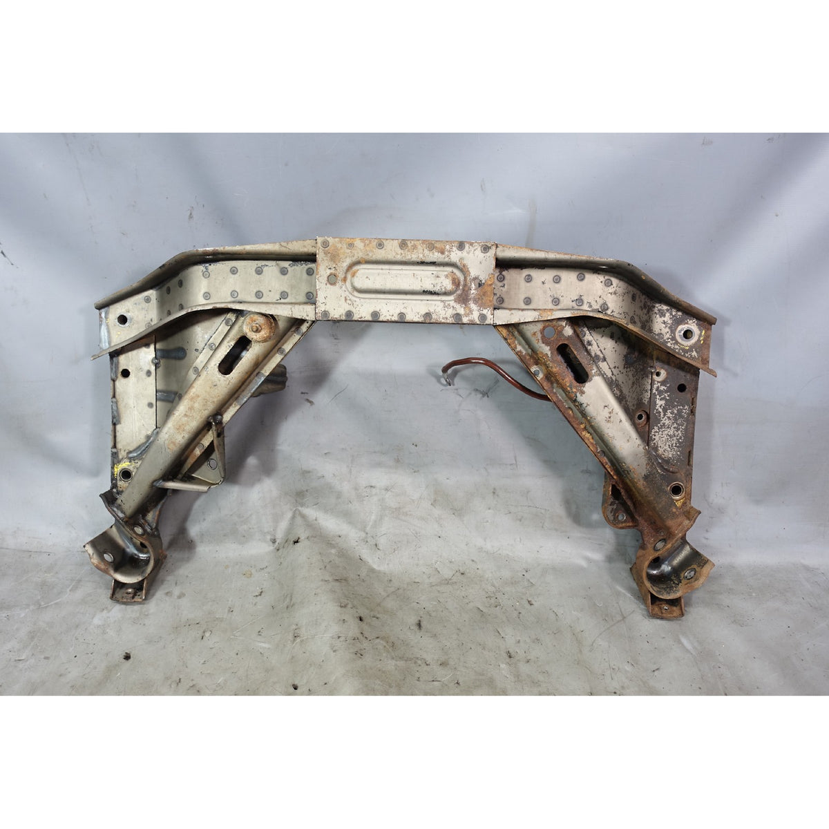 1978-1979 BMW E23 733i 7-Series Front Sub Frame Axle Carrier Cradle OEM