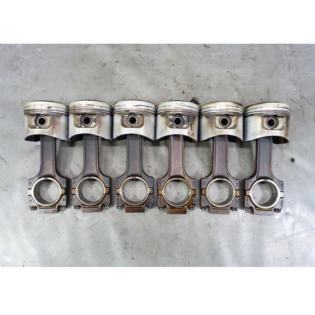 1987-1988 BMW E30 325i M20B25 Early Pistons & Connecting Rods Set of 6 OEM