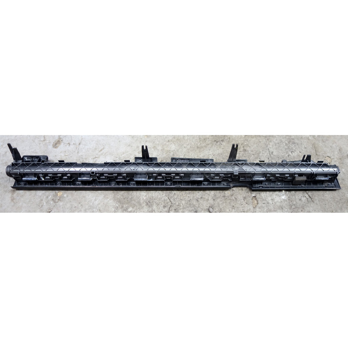 Damaged 2007-2013 BMW E70 X5 SAV Right Rear Passenger Window Roller Sun Shade OE