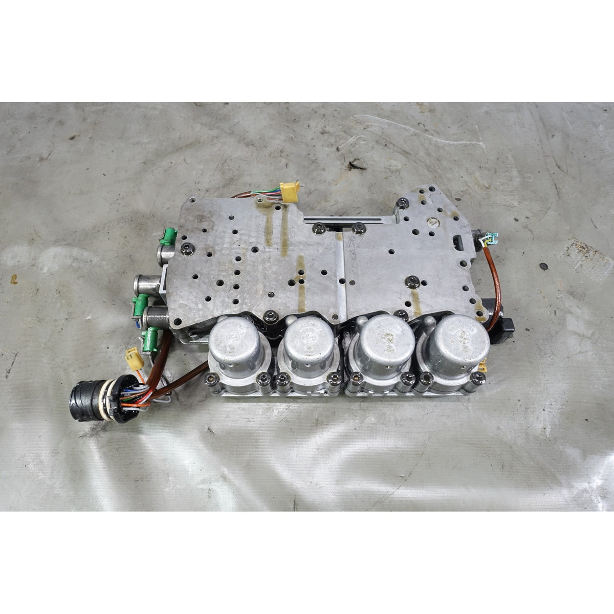 2001-2002 BMW E46 330 E39 530 M54 6-Cyl Valve Body for Auto Trans GM A5S 390R