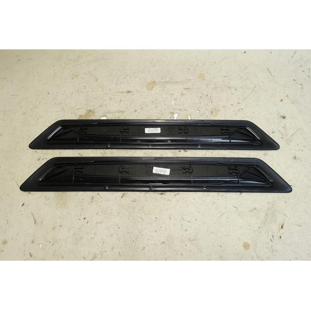 BMW F30 3-Series F34 F48 M-Sport Front Door Sill Trim Cover Pair 2013-2020 OEM