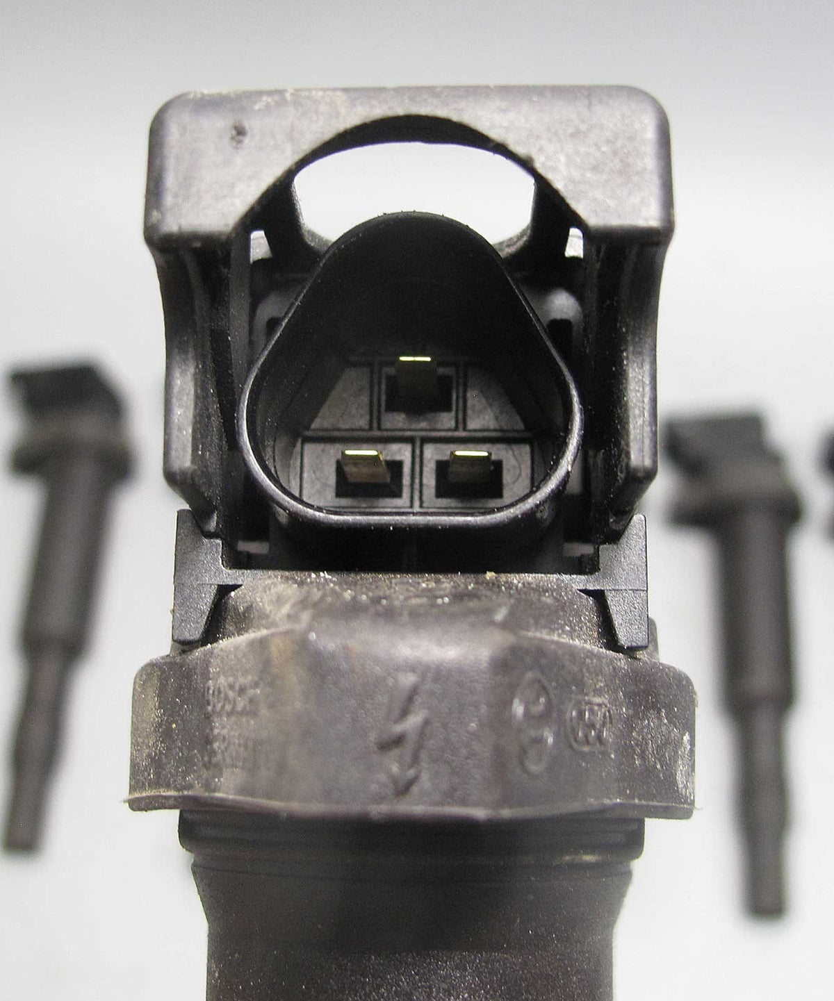 BMW S54 N63N Stick Ignition Coil Set of 8 BOSCH 2006-2015 OEM 0221504470