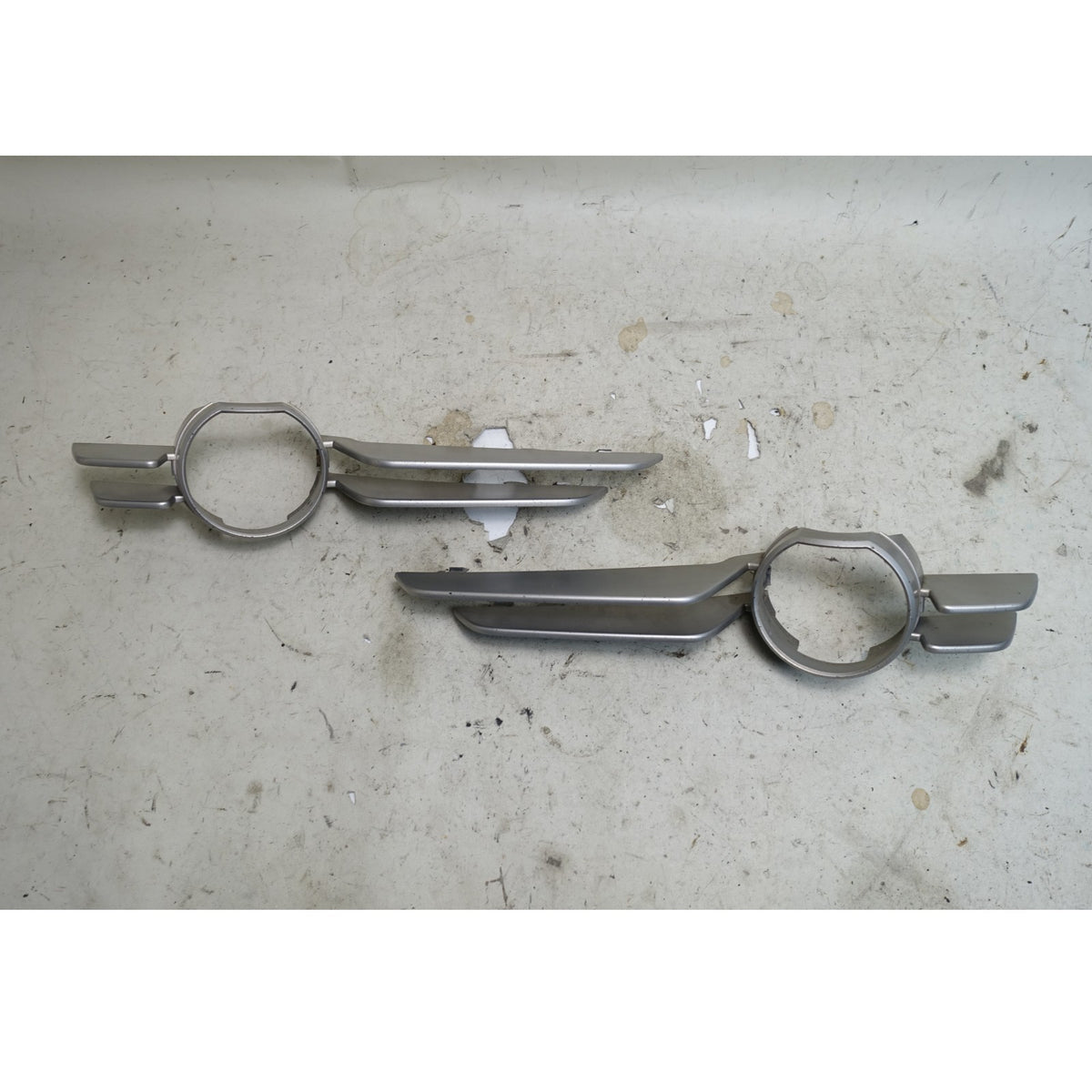 2000-2003 BMW E46 3-Series Coupe Front Bumper Fog Light Trim Pair Titanium OEM