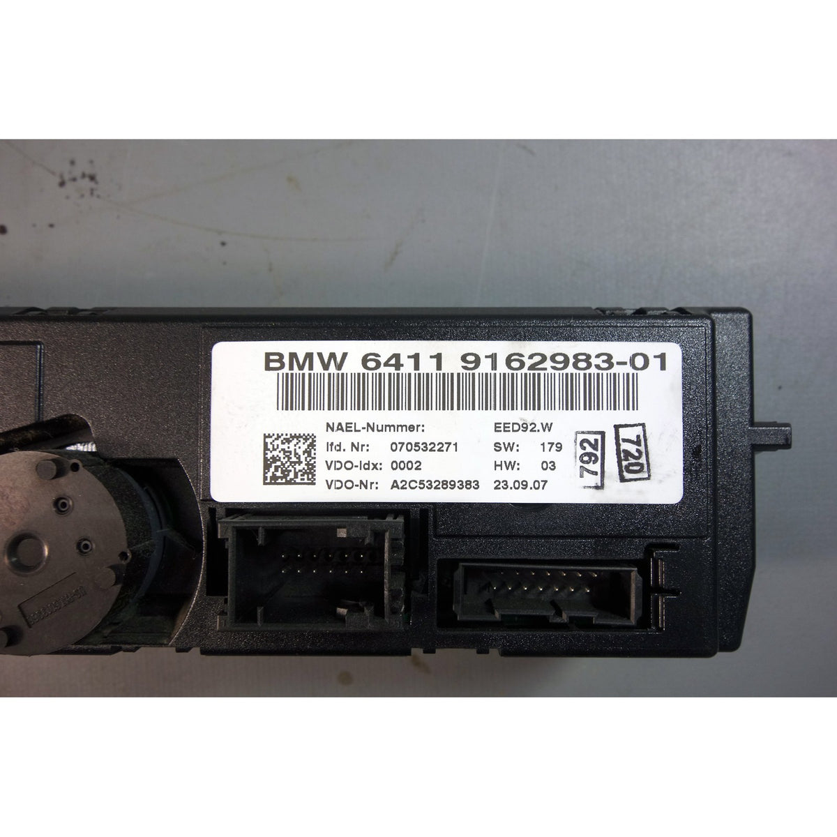 Damaged 2008-2009 BMW E90 3-Series E82 Automatic Climate Control Panel OEM