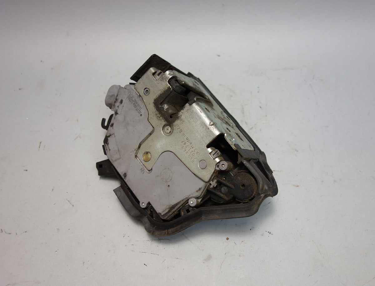 BMW E46 2dr Driver's Left Front Door Latch w/ Actuator 2001-2006 9/00+ USED OEM