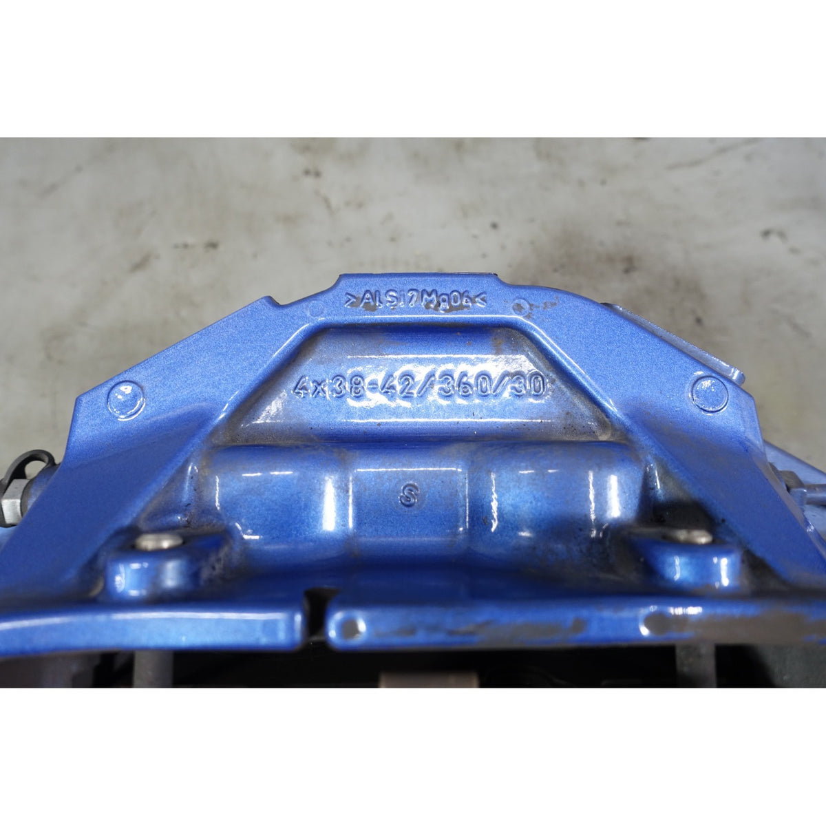 2023-2026 BMW U10 X2 U11 X2 Factory M Sport Right Front Brake Caliper OEM
