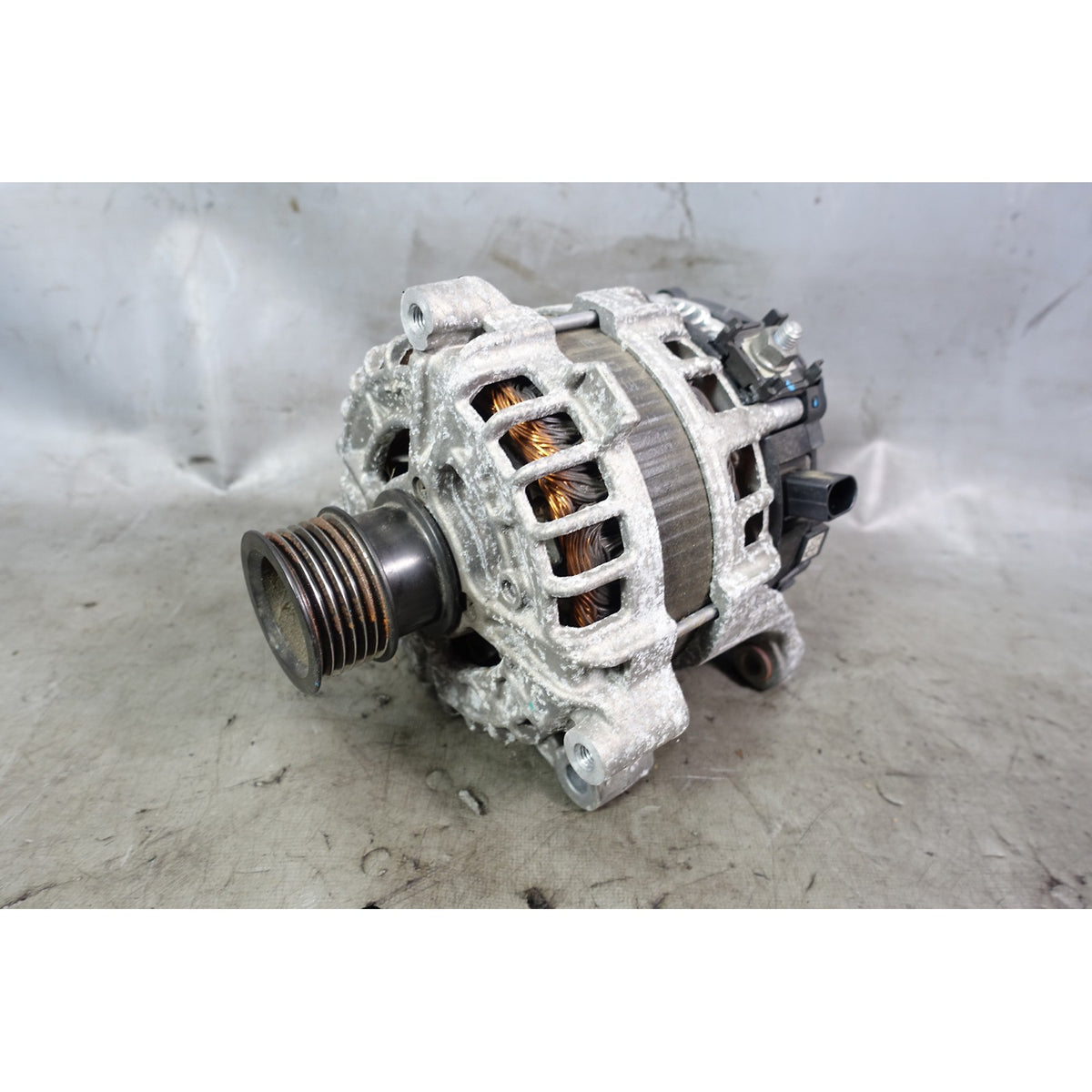 16-20 BMW G30 540i F30 340i B58 6-Cyl Factory 180 Amp Alternator Generator OEM