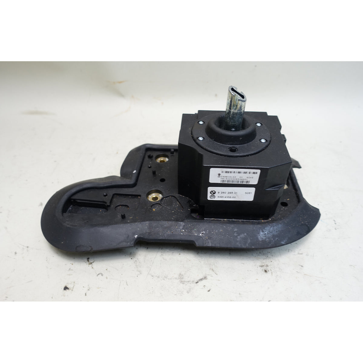 2013-2015 BMW E84 X1 SAV Automatic Transmission Shifter Interlock Selector OEM