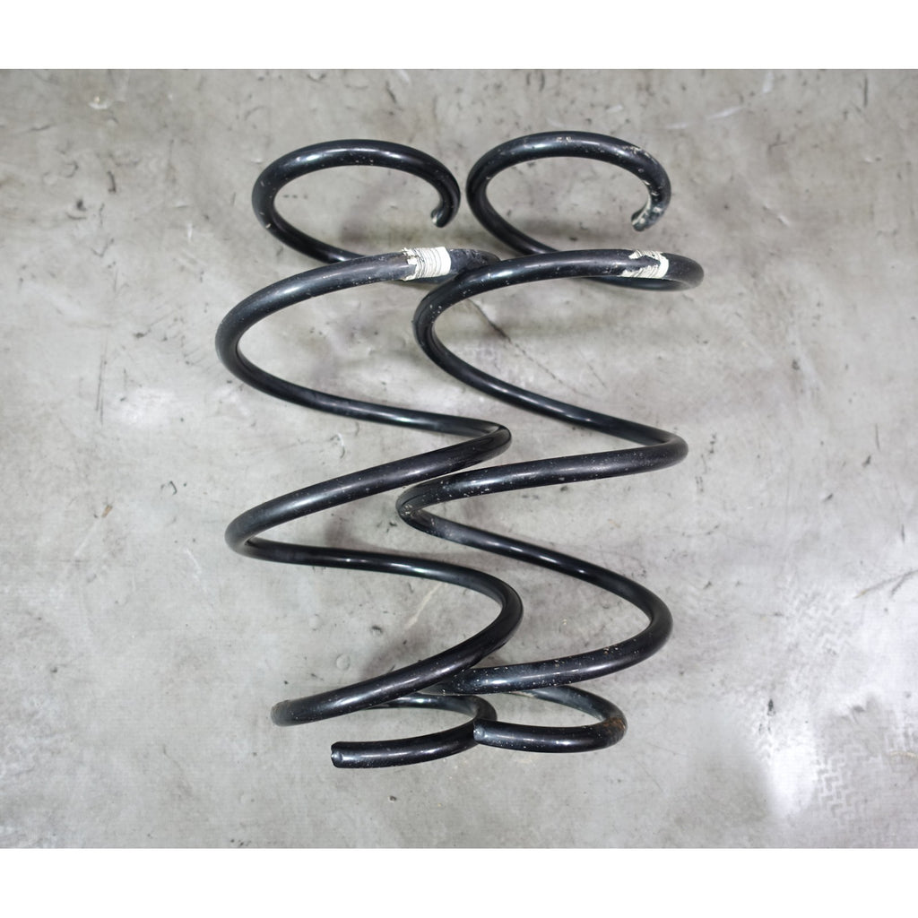 2014-2015 BMW F30 F31 328d xDrive Factory Front Axle Coil Spring Pair Left Right
