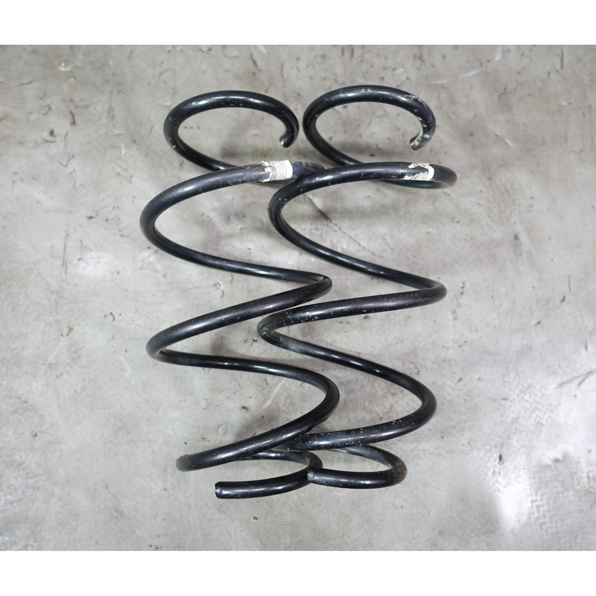2014-2015 BMW F30 F31 328d xDrive Factory Front Axle Coil Spring Pair Left Right