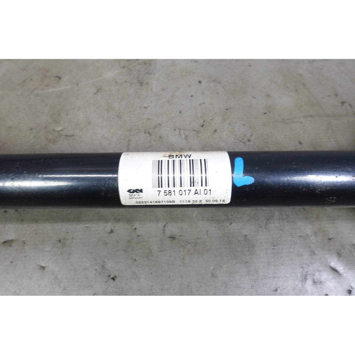 Damaged BMW F10 535d Diesel Sedan Left Rear Output Shaft CV Axle 2014-2016