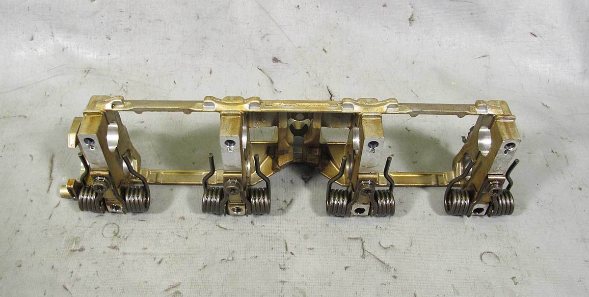 BMW Bank 1 N62TU V8 4.8L Eccentric Valvetronic Cam Camshaft Bearing Shelf 06-10